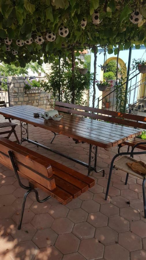 Apartments Ljubic Tar-Vabriga Ngoại thất bức ảnh