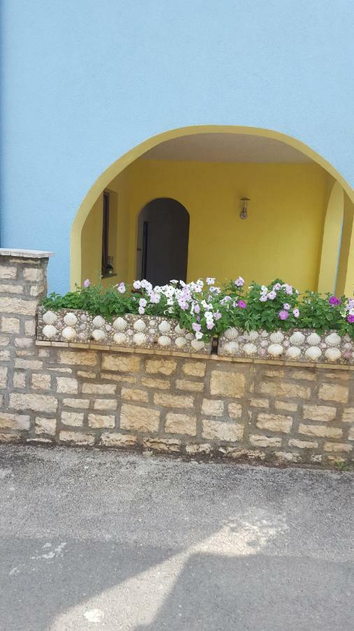 Apartments Ljubic Tar-Vabriga Ngoại thất bức ảnh